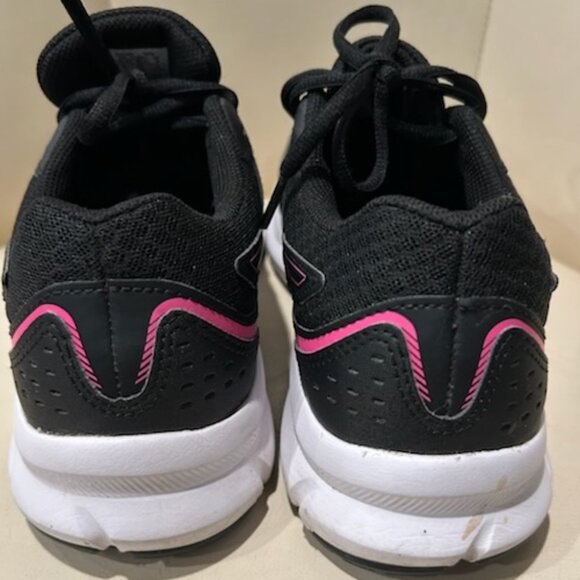 Asics Women's Athletic Running Shoe  NEW! - Picture 4 of 4